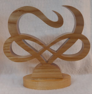 Infinity Heart Stand