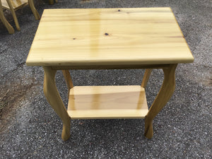 12" x 20" x 24" Queen Rose Table